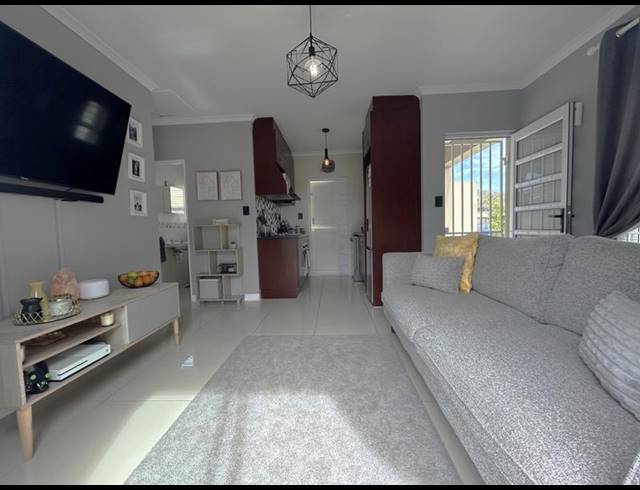 2 BEDROOM HOUSE FOR SALE IN COSTA DA GAMA